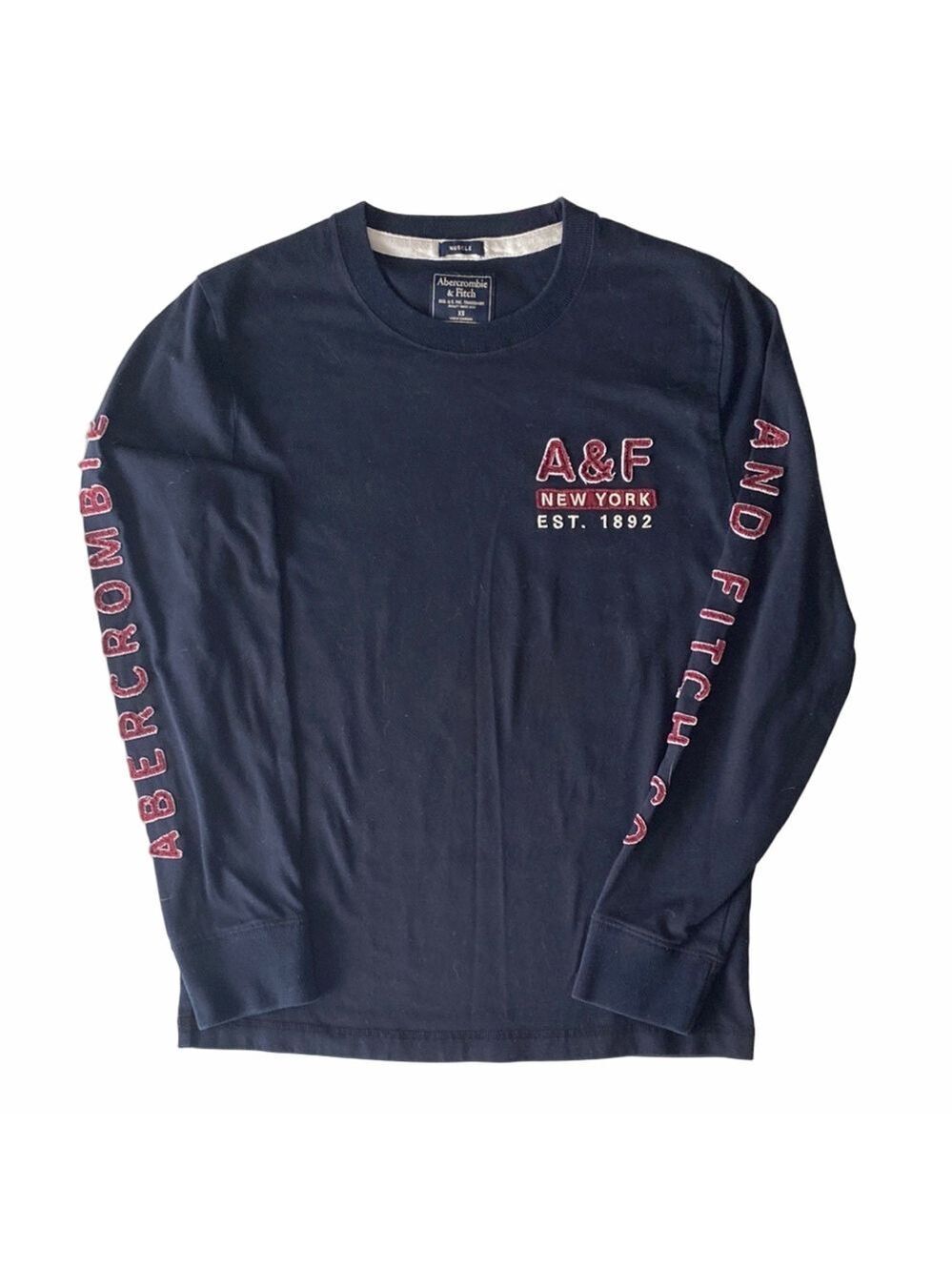 🎈$5 add. Abercrombie & Fitch Blue and Red Long Sleeve Tee